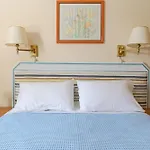 Bella Vista Sea View Apartments, By Zantewize * טרגקי