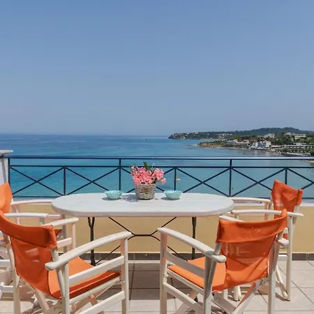 Bella Vista Sea View Apartments, By Zantewize Apartment *