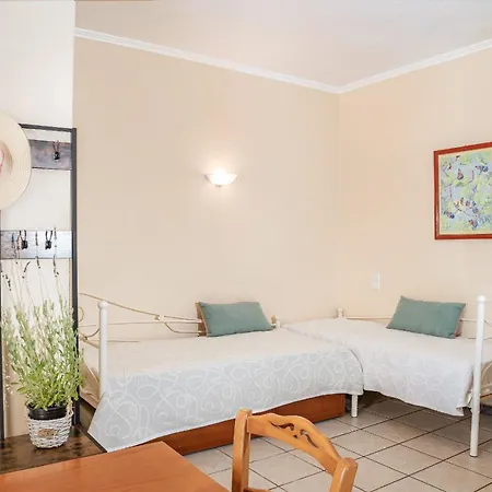 Bella Vista Sea View Apartments, By Zantewize Apartment Tragaki