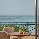 Bella Vista Sea View Apartments, By Zantewize Tragaki
