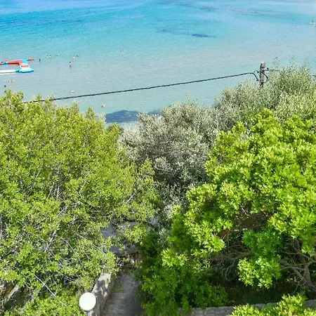 Bella Vista Sea View Apartments, By Zantewize Daire Tragaki