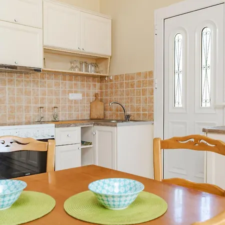 Daire Bella Vista Sea View Apartments, By Zantewize Tragaki